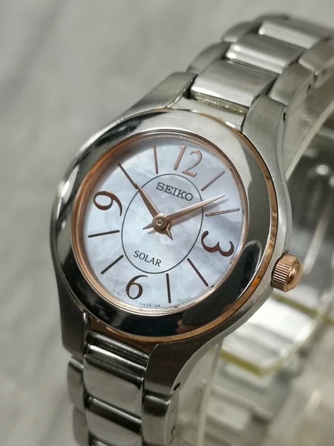 Seiko solar v110 sale