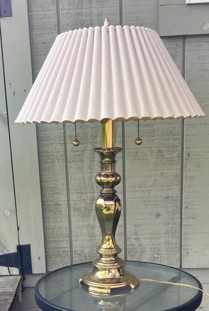 Lovely LF41764EC: Double Socket Pull Chain Brass 28” Table Lamp w/ Shade