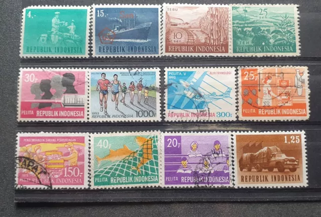 Lot Timbres INDONESIE.