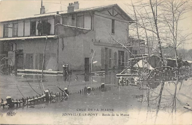 Cpa 94 Joinville Le Pont Crue De La Marne Marne Edges