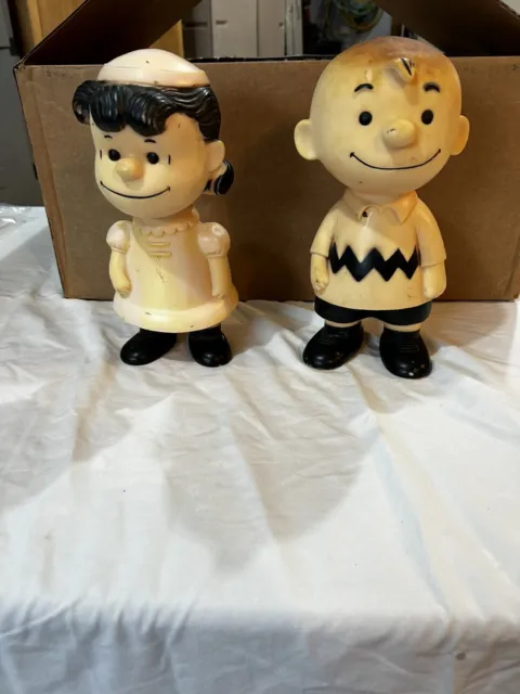 Vintage United Feature Syndicate  Charlie Brown & Lucy 1960'S ?  9”   Faded!!!!
