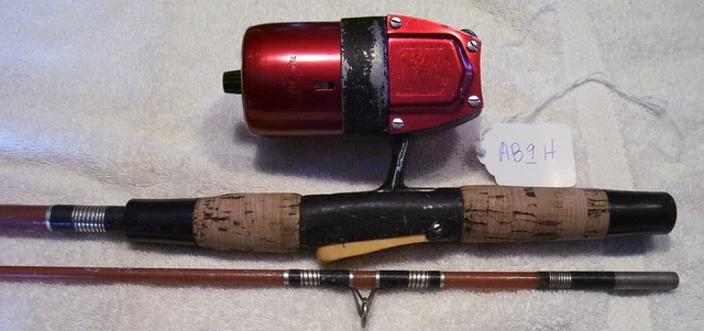 Vintage True Temper Uni Spin 63L Pro Rod Reel  6' Rod Nice Working Lot Ab9H