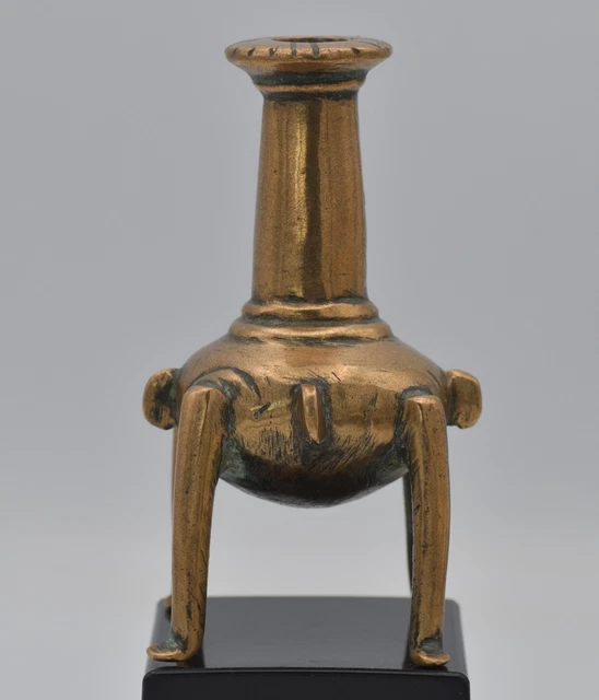 Antique Primitive pot Bronze Kohl Vessel