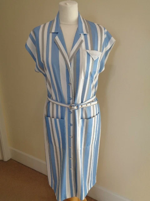Robe Femme Marcelle Griffon Taille 38 - Blanc Et Noir - Manches Courtes - Occasion Très Bon état