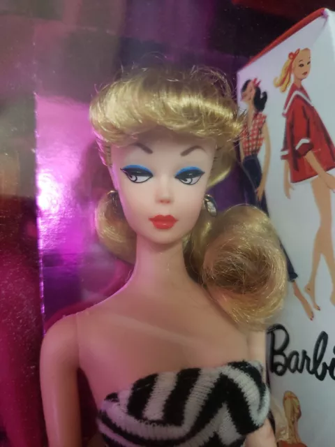 Barbie 35th Anniversary 1993 Reproduction of 1959 Doll & Box Blonde 11590 NRFB