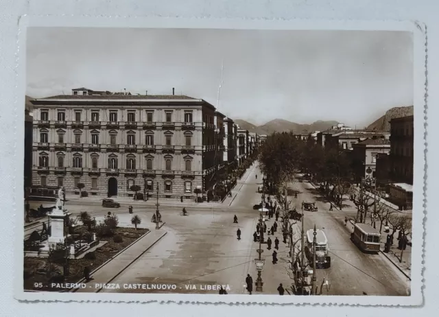 98415 Cartolina - Palermo - Piazza Castelnuovo e Via Libertà - VG 1947