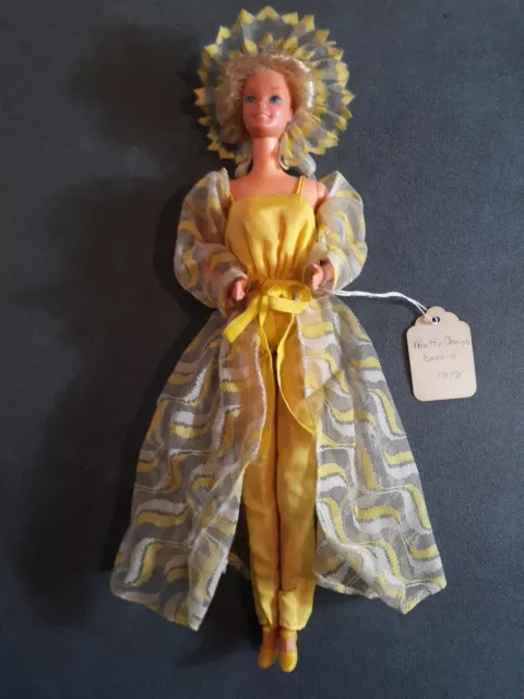 1978 Vtg Barbie Pretty Changes #2598 with Ring