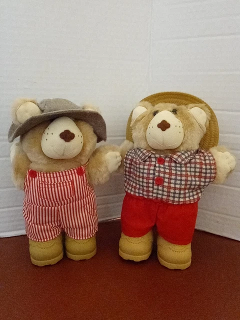 VINTAGE 80’s Furskins Wendys Kids Meal Toys Boone & Dudley Christmas Plush Bears