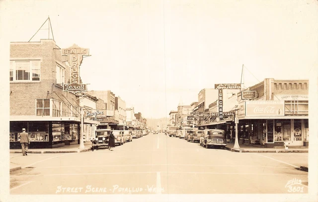 J73/ Puyallup Washington RPPC Postcard c1940s Street Scene Stores  42