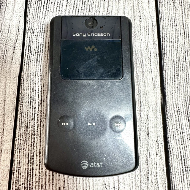 Sony Ericsson Walkman W518a Flip Phone Vintage Collector For Parts Or Collection