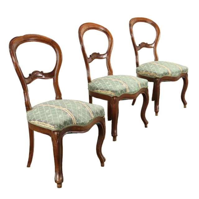 Un Groupe de Chaises en Style Louis Philippe avec Assise Rembourrée