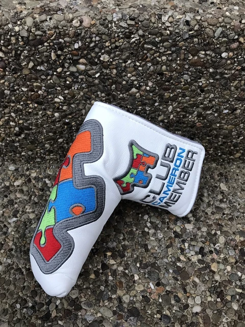SCOTTY CAMERON CLUB Cameron Puzzle Dog Limited Putter Headcover