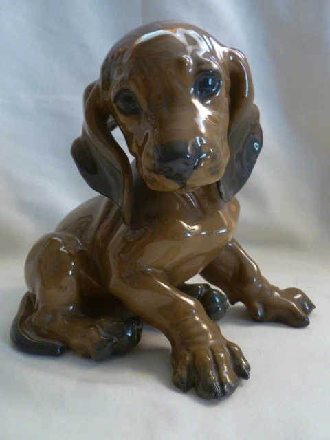 ROSENTHAL GERMANY  Th .KARNER #1247  PORCELAIN DACHSHUND PUPPY  FIGURINE