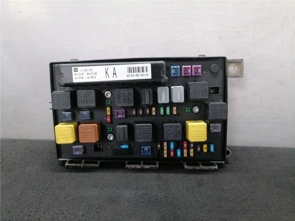 Tableau Fusible Opel Astra 1.7 Cdti