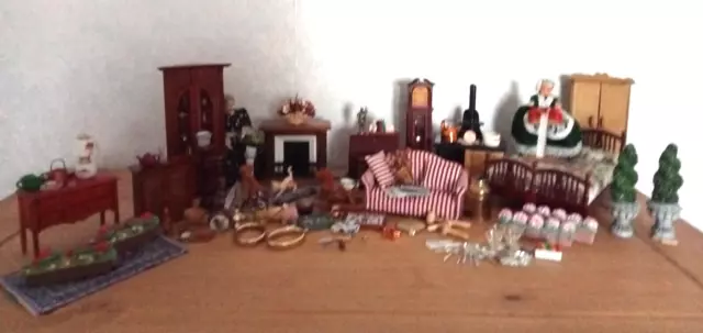 Dolls House Vintage 1.12 scale  Furniture And Accessories