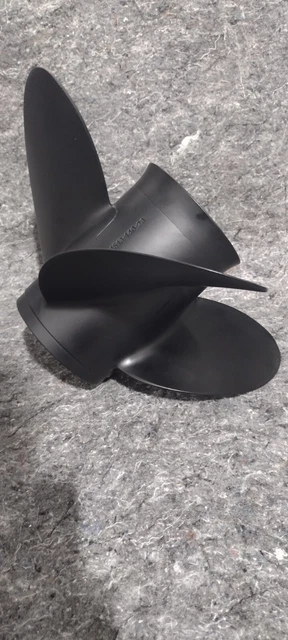 Solas Amita 4 Aluminum 4 Blade Propeller w/ Rubber Hub **USED**