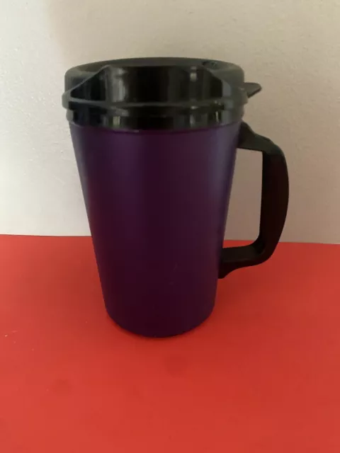 Vintage 20 oz Aladdin Insulated Travel Coffee Cup Mug Purp w/ Black Lid - CLEAN!