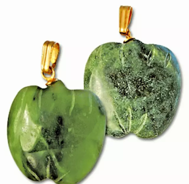 Jade Apple Charm Mano Craved Colgante Fruta 18kt Oro Amarillo Paca Verde Asia De