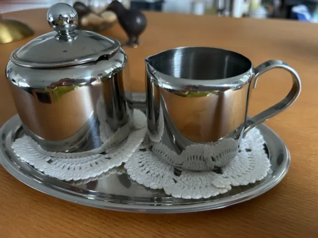 Milch und Zucker Set - Zucker-und Milchkännchen Set sehr gut erhalten