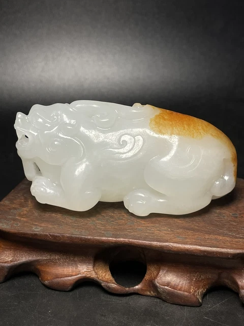 Chinese Exquisite Handmade Brave Troops carving Hetian Jade Statue