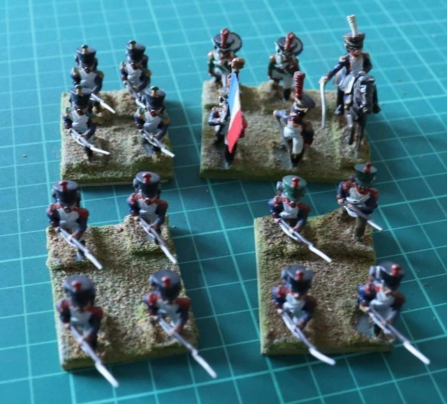 25mm wargame 6 grenadiers ancais empire peints soclés à Grasse