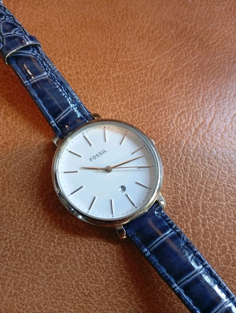 Montre Bracelet Fossil Vintage à Quartz - Pour Femme, Design élégant, Pile à Changer