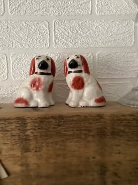 PAIR SMALL / MINI ANTIQUE STAFFORDSHIRE POTTERY DOGS / FIGURES 9.5cm  tall