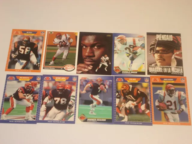 Lot 14 - 10 Cincinnati Bengals American Football NFL Trading Cards - See Details