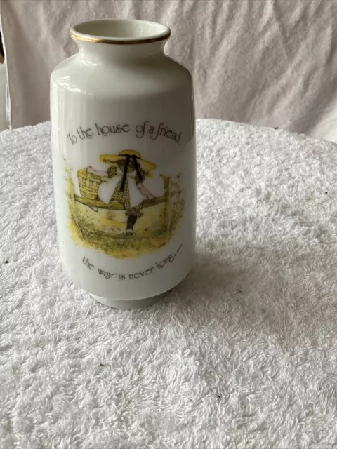 Vintage HOLLY HOBBIE Vase Designer Collection ‘To The House Of A Friend’ Saying