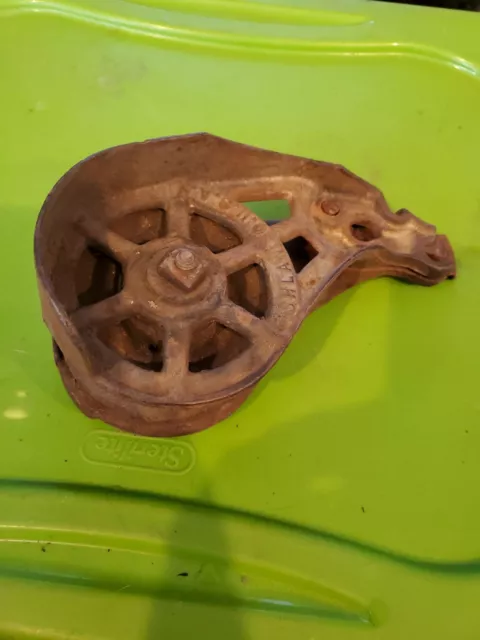 Antique F.E. Myers & Bro. Co. Ashland Ohio Hay Trolley Drop Pulley Cast Iron