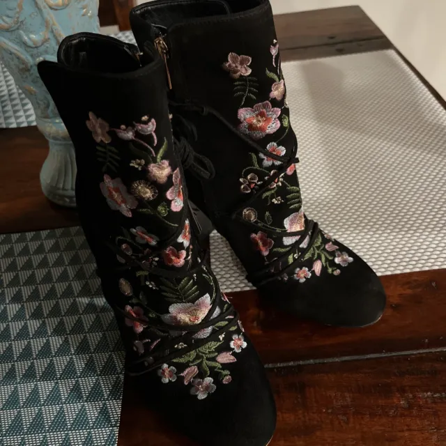 Sam Edelman Winnie Floral Embroidered Suede Ankle Bootie  in Black Size 6