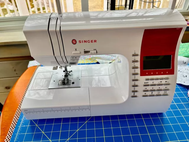 Singer Model # 8060 Computerized Sewing Machine