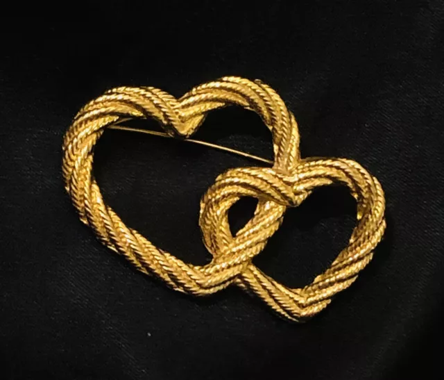 Gold Double Heart Brooch Ornate Twisted Mid Century Modern MOD Valentine Pin