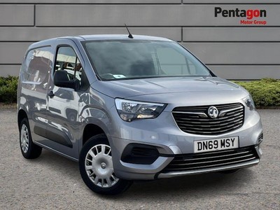 VAUXHALL COMBO 1.5 Turbo D 2000 Sportive Panel Van 4dr Diesel Manual L1