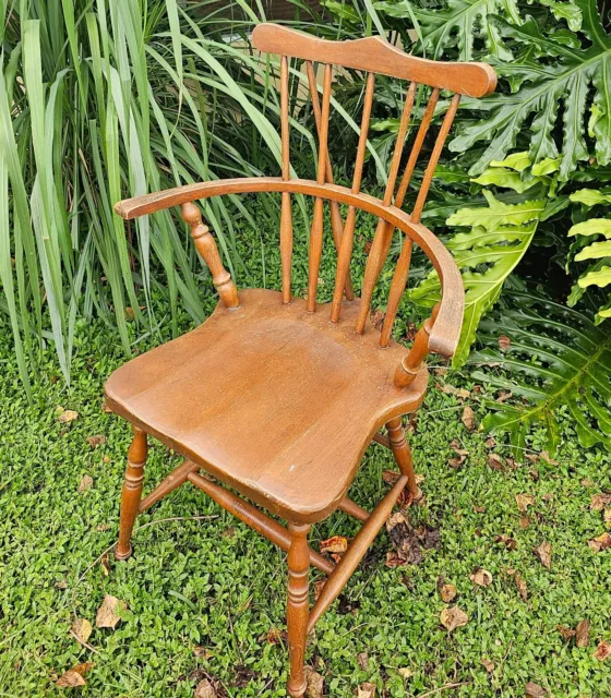 Antique Brace Bow Back Windsor Arm Chair, Colonial Wakefield Style, Molded Seat