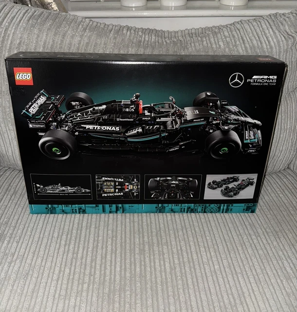 LEGO Technic 42171 Mercedes-AMG F1 W14 E Performance - A winning replica? [Review] - The Brothers Brick | The Brothers Brick