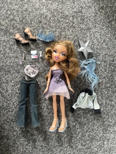 Bratz Girls Nite Out Yasmin Original Doll Dressed In Original Outfit With Extras