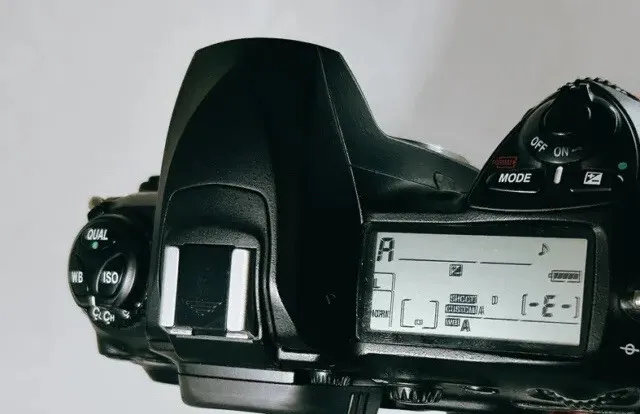 【Excellent+++】Nikon D200 10.2 MP Digital SLR Camera Black from Japan #53-2 12