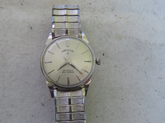 LORD ELGIN mens 30 JEWELS self-winding 760 good balance vintage