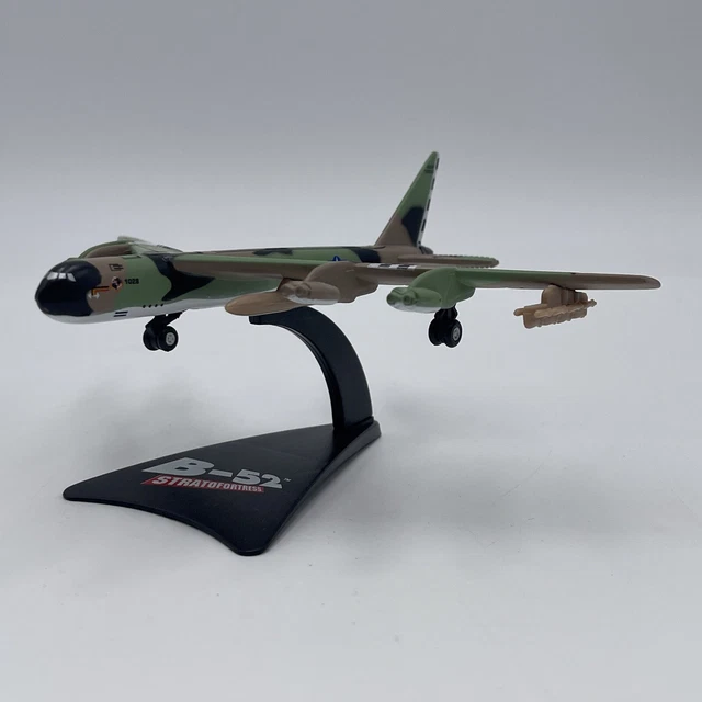 REALTOY USAF B52 Stratofortress Plane Diecast With Stand 22.50 PicClick