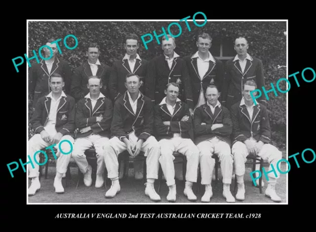 OLD POSTCARD SIZE PHOTO THE 1928 AUSTRALIAN TEST CRICKET TEAM BRADMAN etc