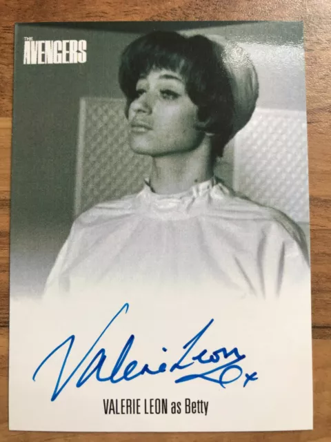 Avengers Complete Collection Series 3: Autograph Card: Valerie Leon Avvl1 Blue