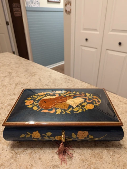 VINTAGE ITALIAN INLAID Wood Jewelry Music Box “Isle of Capri