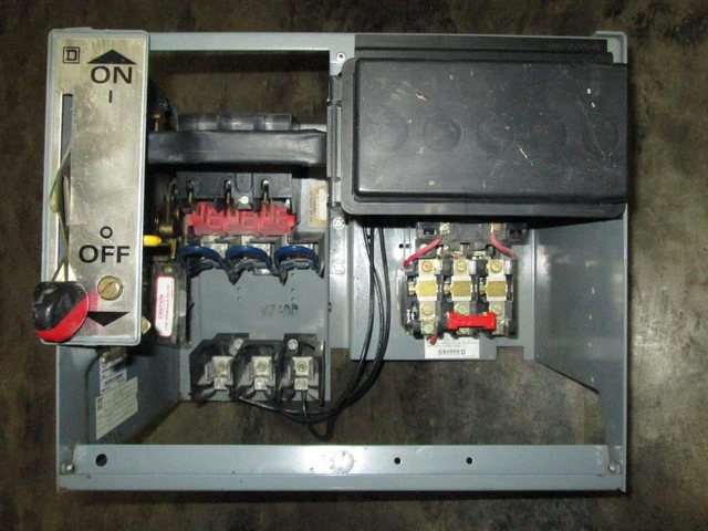 Square D Modello 5 Misura 1 Termoadesivo Mcc Controllo Motore Secchio 30 Amp 12