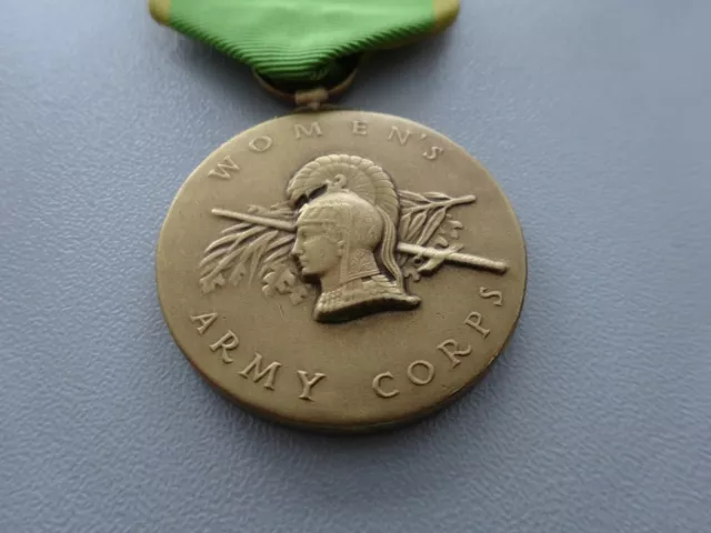 (A19-066) US Orden WWII Women´s Corps  Medal 3