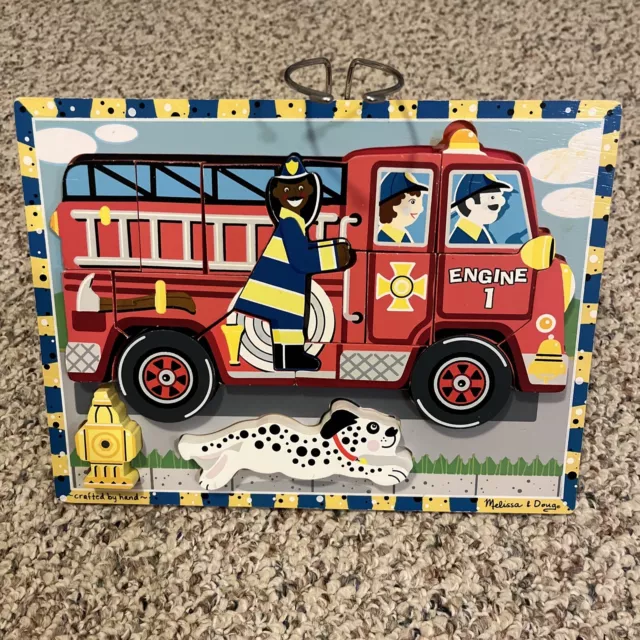 2000s Melissa & Doug Fire Truck Wooden Chunky Puzzle (18 pcs)
