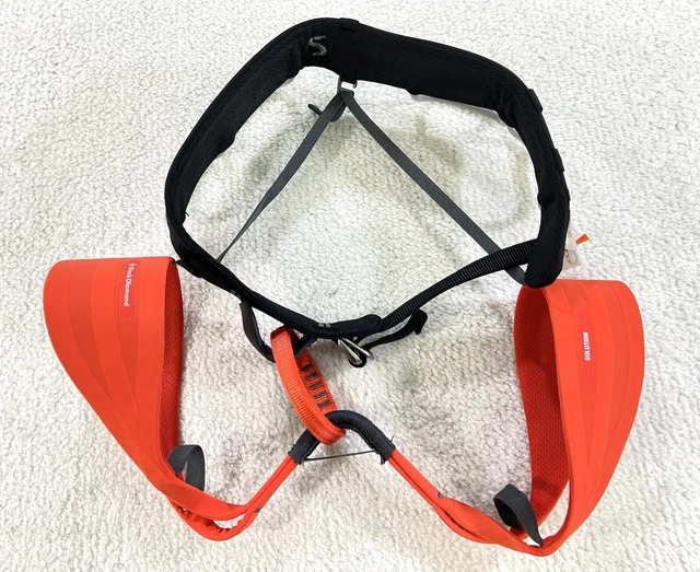 Black Diamond Solution Harness Rock Climbing Corral Orange Unisex Small 27”-30”