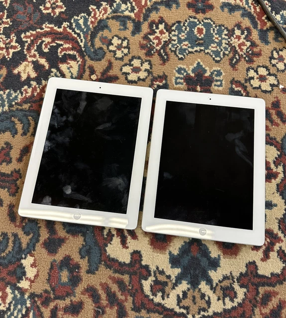 Lot Bundle Of 2 Apple iPad 2 And 3 16GB White A1416 And A1395 Wholesale