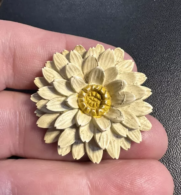 Vintage Carved Chrysanthemum Flower Brooch Pin Daisy Estate