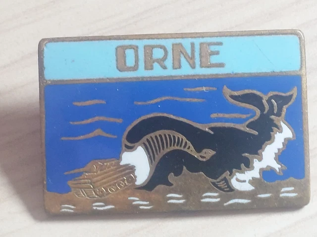 Insigne Marine Nationale – Marjolaine, Dragueur – AUGIS SB LYON, Ancien